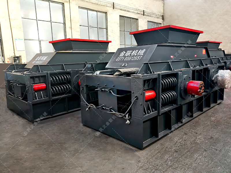 用對(duì)輥式破碎機(jī)打瓜米石效果怎么樣？?jī)r(jià)格貴嗎？