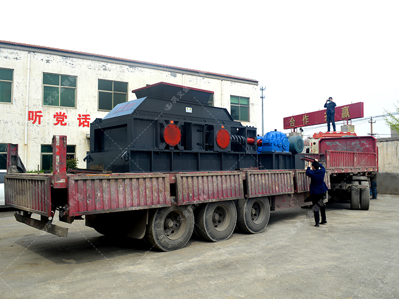 用對(duì)輥式破碎機(jī)打瓜米石效果怎么樣？?jī)r(jià)格貴嗎？