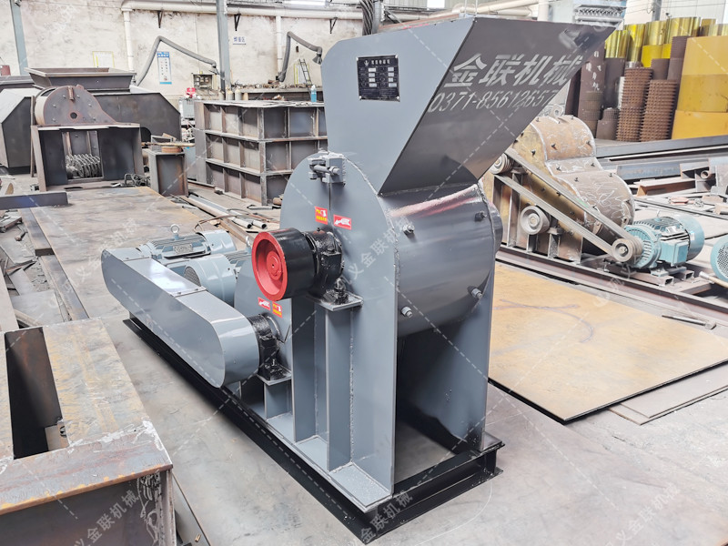 SCF600*400小型雙級粉碎機發(fā)往內蒙古化德破碎煤