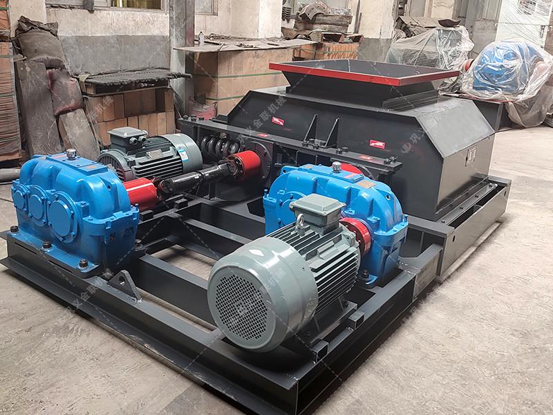 2PGC雙齒輥破碎機發貨圖片_發往新疆_破碎原煤