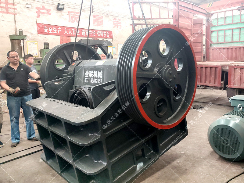 顎式破碎機價格,顎式破碎機廠家,大型顎破機原理,型號參數(shù) 顎式破碎機價格,顎式破碎機廠家,大型顎破機原理,型號參數(shù)